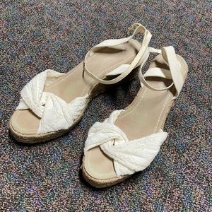 AEO wedge sandals